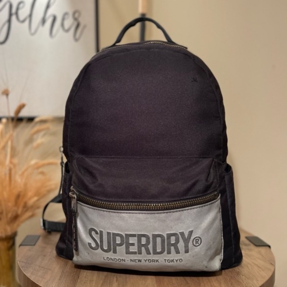Superdry “London-New York-Tokyo” Unisex Black Backpack